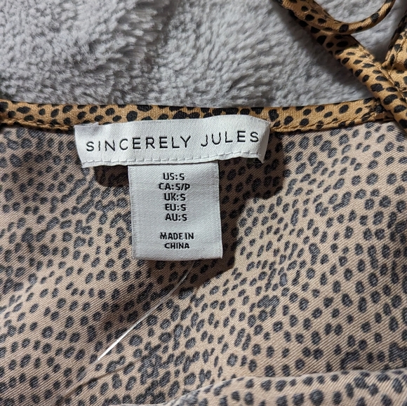 Sincerly Jules Bodysuit  tank Leopard Small - Picture 3 of 4
